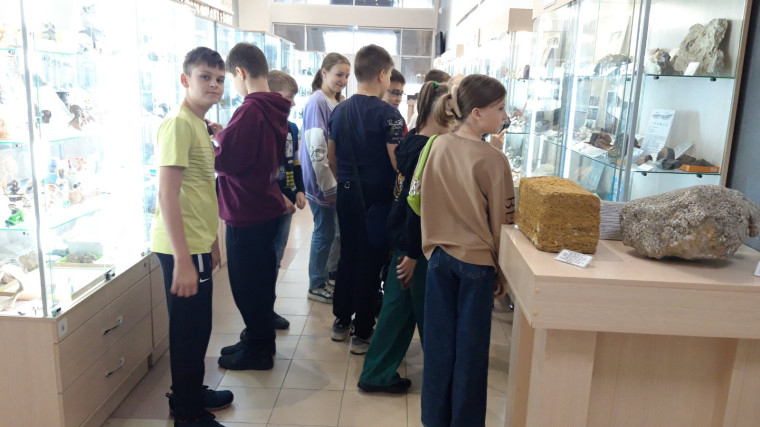 Посещение геолого-минералогического музея.